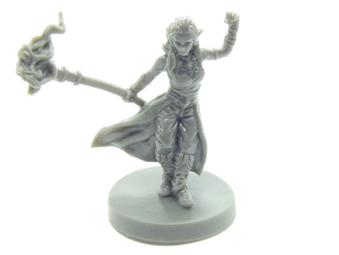 Blacklist Miniatures: Fantasy Series 1: Female Half-Elf Wizard